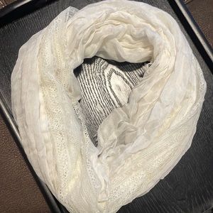 maurices infinity scarf❣️